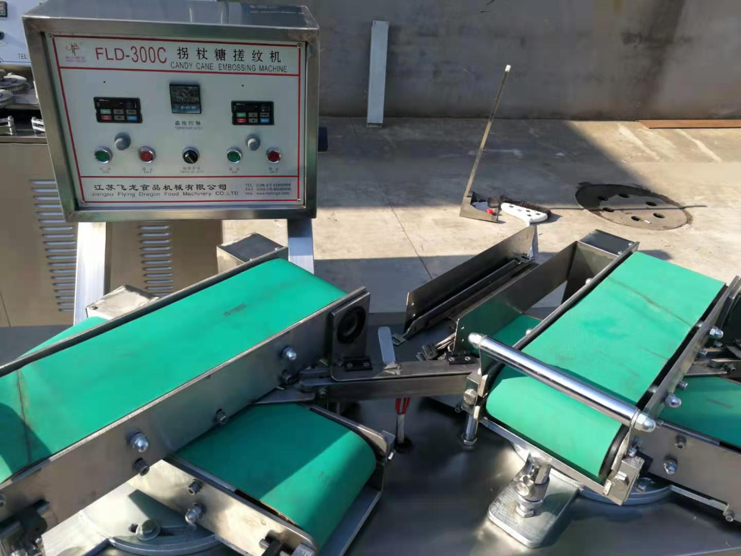 machine &agrave; gaufrer